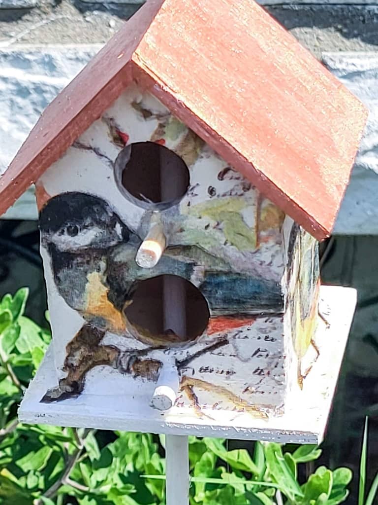 Beautiful Birdhouse DIY